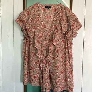 Max Edition Pink Flutter Sleeve Ruffled Blouse